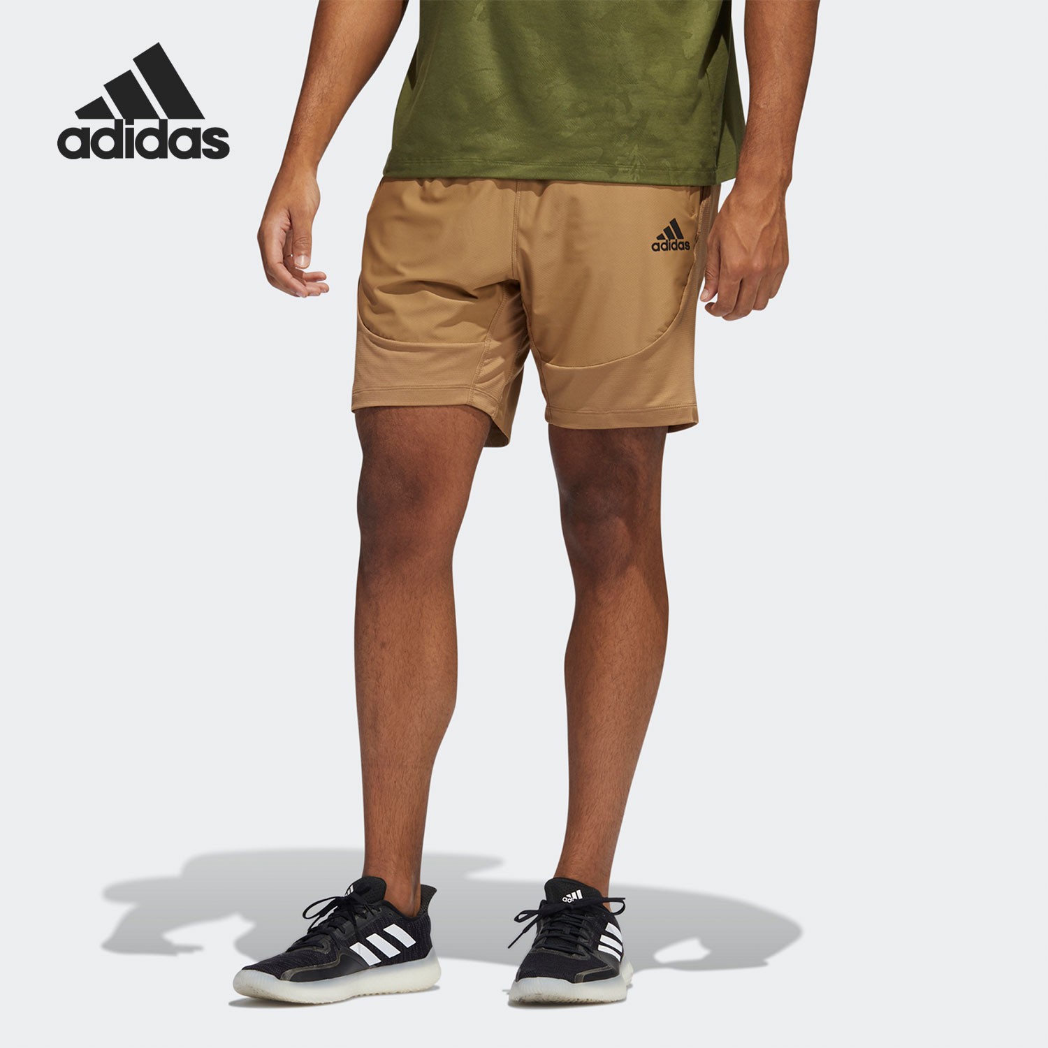 Adidas/阿迪达斯正品 夏季新款男子运动休闲时尚短裤GM0341