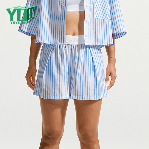 Nike/耐克正品夏季女士宽松休闲透气经典中腰条纹短裤II4231-435