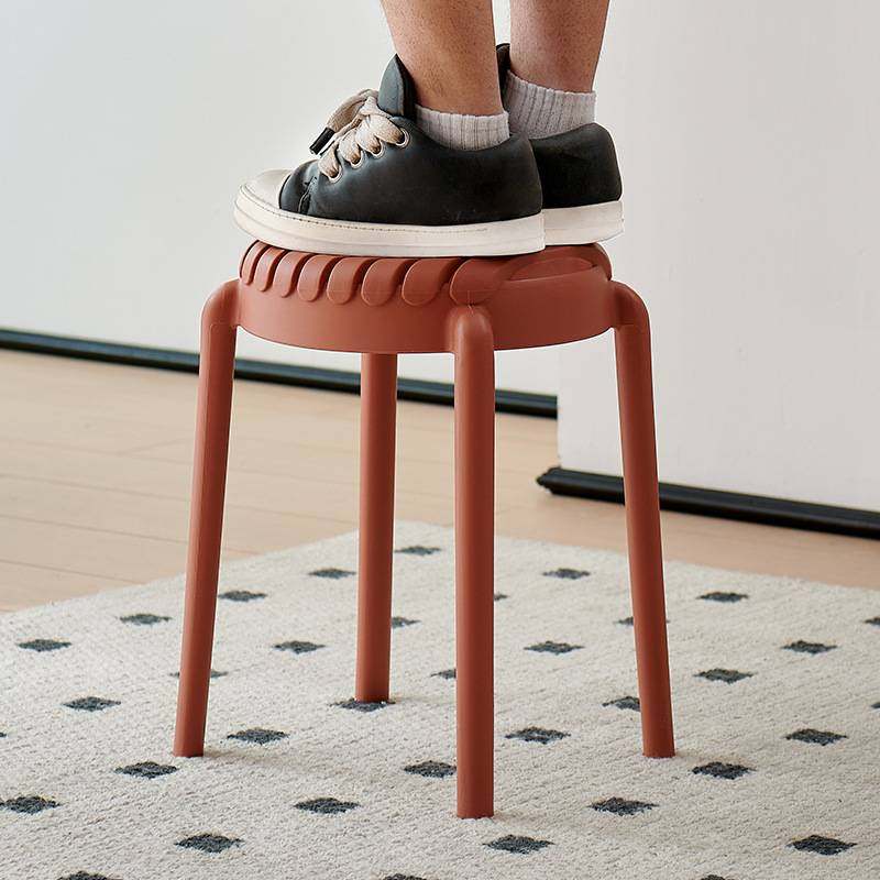 简约凳子加厚塑料凳圆凳户外椅餐凳可叠放等位椅家用凳子备用椅凳,玩具/童车/益智/积木/模型,垂直悬浮玩具,淘宝优惠券,粉丝福利购,淘宝优惠卷