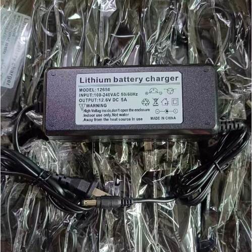科元帅户外移动电源450W500W650W800充电电压12.6V5A充电源适配器
