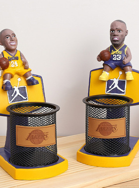 nba篮球球星科比詹姆斯手办收纳笔筒纪念品公仔摆件男生节日礼物
