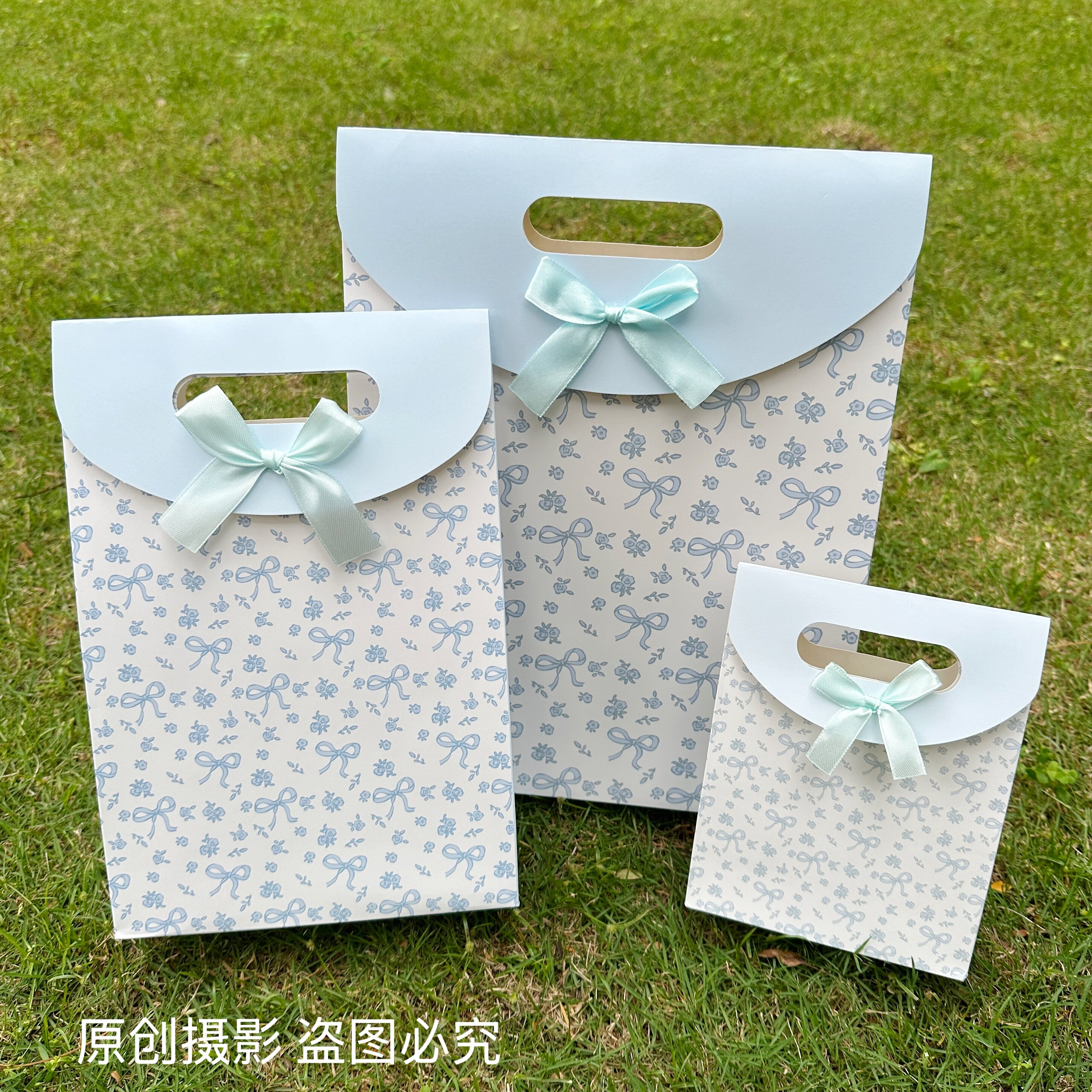 ins精美清新奶蓝色蝴蝶结生日礼物包装袋礼品袋翻盖礼品袋粘扣袋