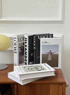in假书装饰书时尚休闲现代模拟书创意生活杂志桌面饰品摄影道具