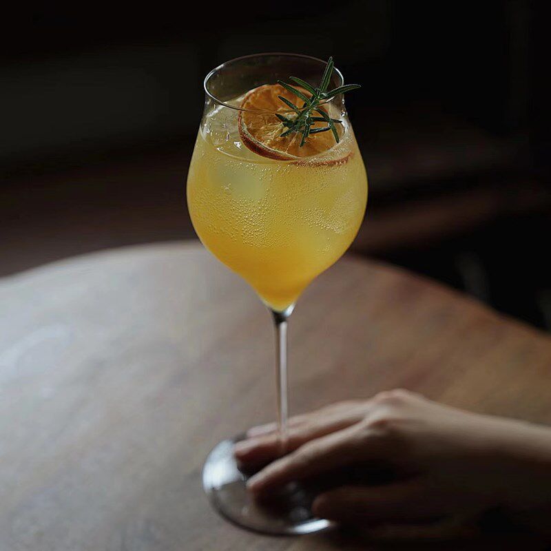 轻奢反口甜酒香槟杯高脚杯精致法式鸡尾酒杯起泡杯玻璃葡萄红酒杯