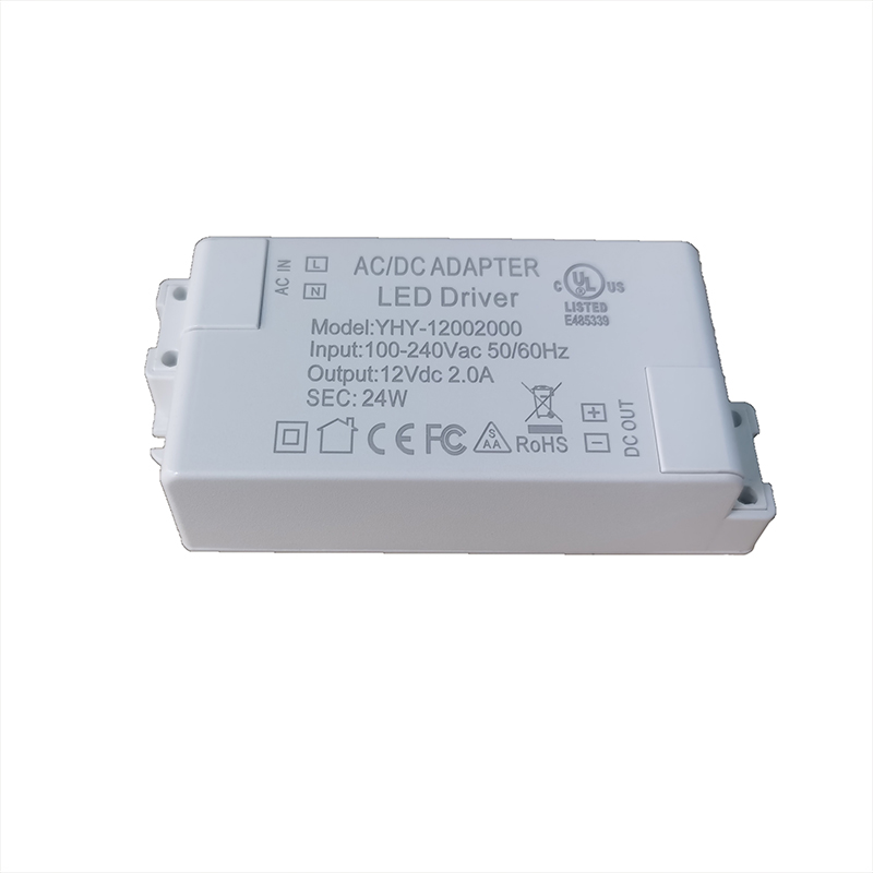 LED灯驱动电源110V220V转12V2A24W恒压变压器CE认证火牛稳压