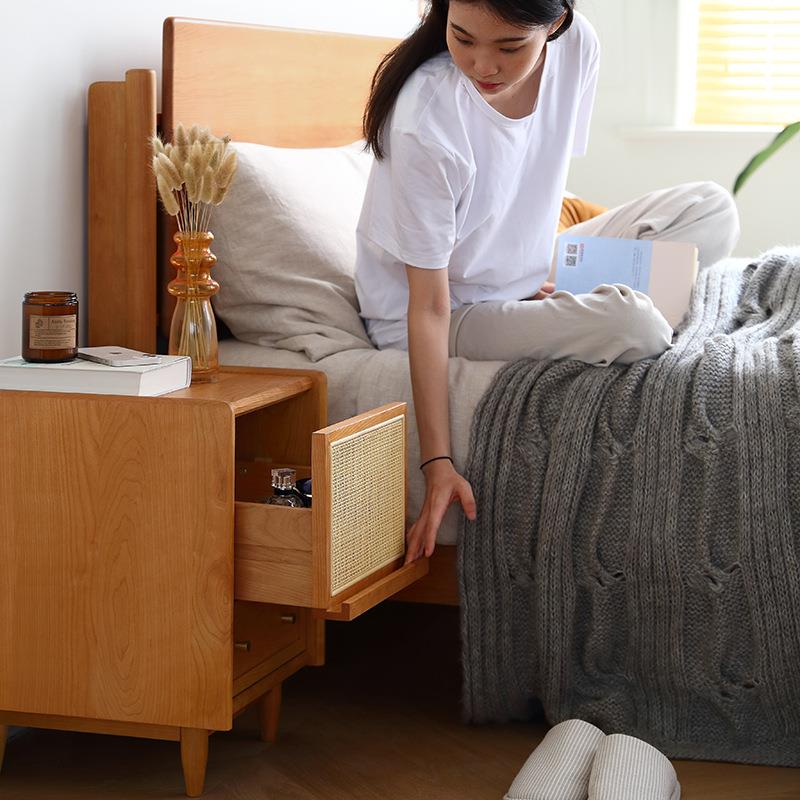 北欧实木藤编床头柜窄简约现代床边小柜子储物柜樱桃木卧室置物架