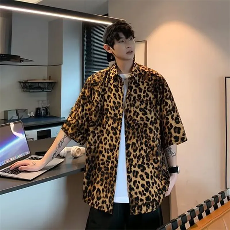 男墨绿色冰丝短袖外套夏季衬衫痞帅花衬衣高级感vintage薄款豹纹