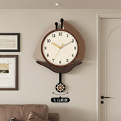 新款 挂钟客厅钟表家用餐厅装 饰画万年历石英钟摇摆时钟免打孔挂表