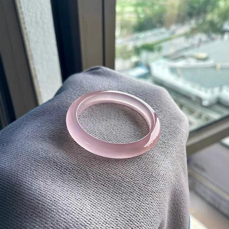 春风十里天然仙女粉猫眼石手镯冰粉色高冰透送女友礼盒装粉色玉镯