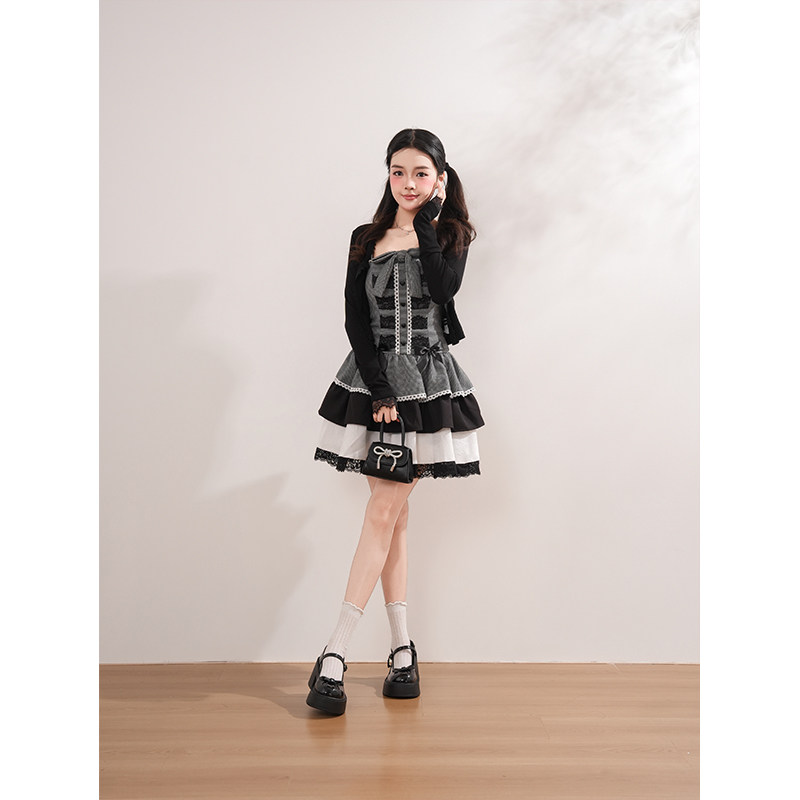 蕾夕莉莉 蕾系灰条纹拼接蝴蝶结吊带蓬蓬蛋糕连衣裙短袖开衫套装