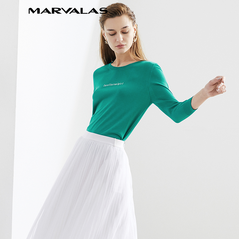 曼德诗2025年春季新款女装