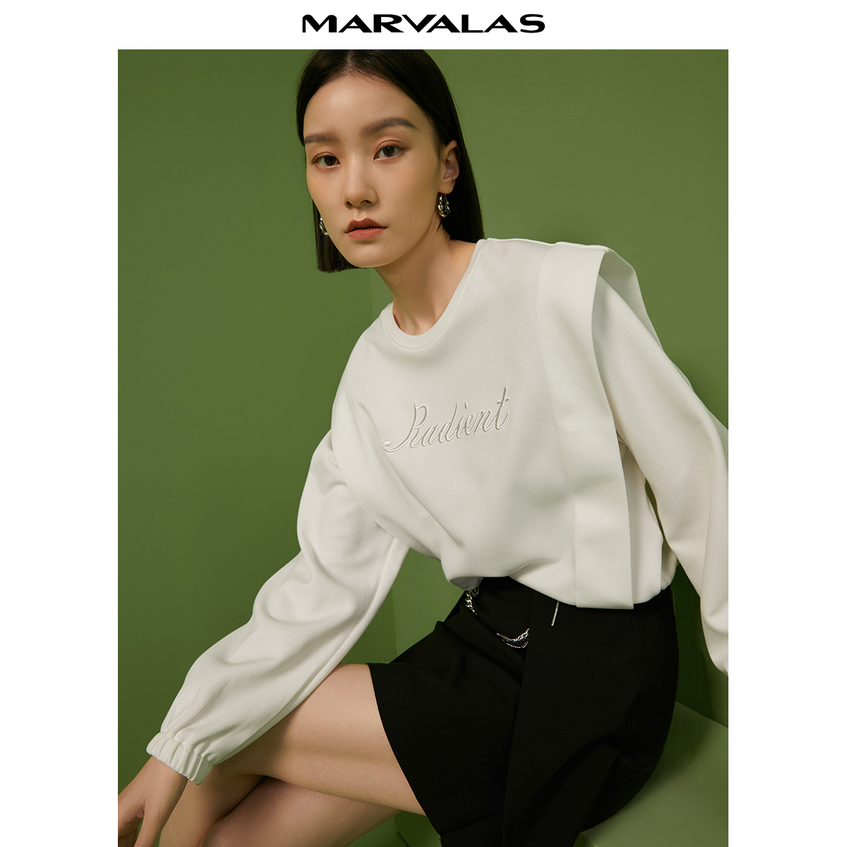 曼德诗纯色卫衣女款2025春秋套头造型感叠肩长袖简约抽绳圆领上衣
