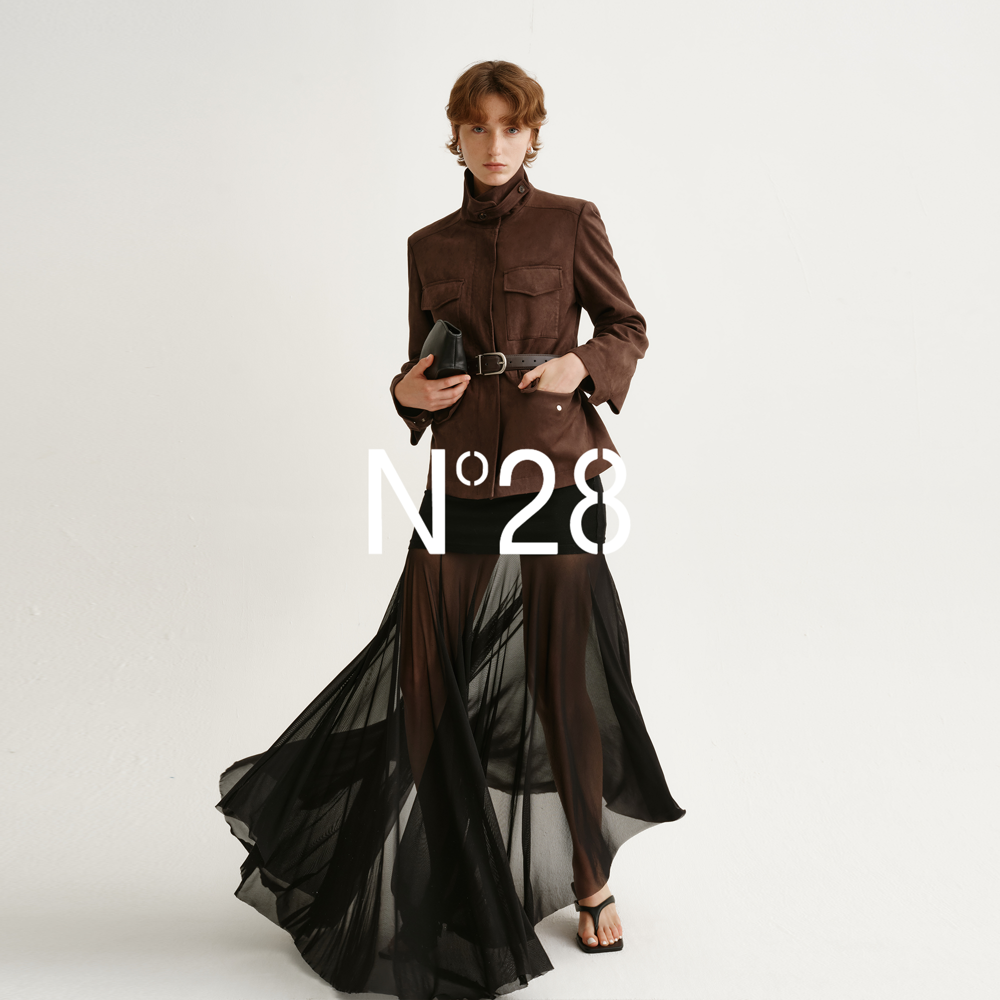 N°28轻奢麂皮绒面立领复古短外套女早秋2025新款长袖夹克上衣