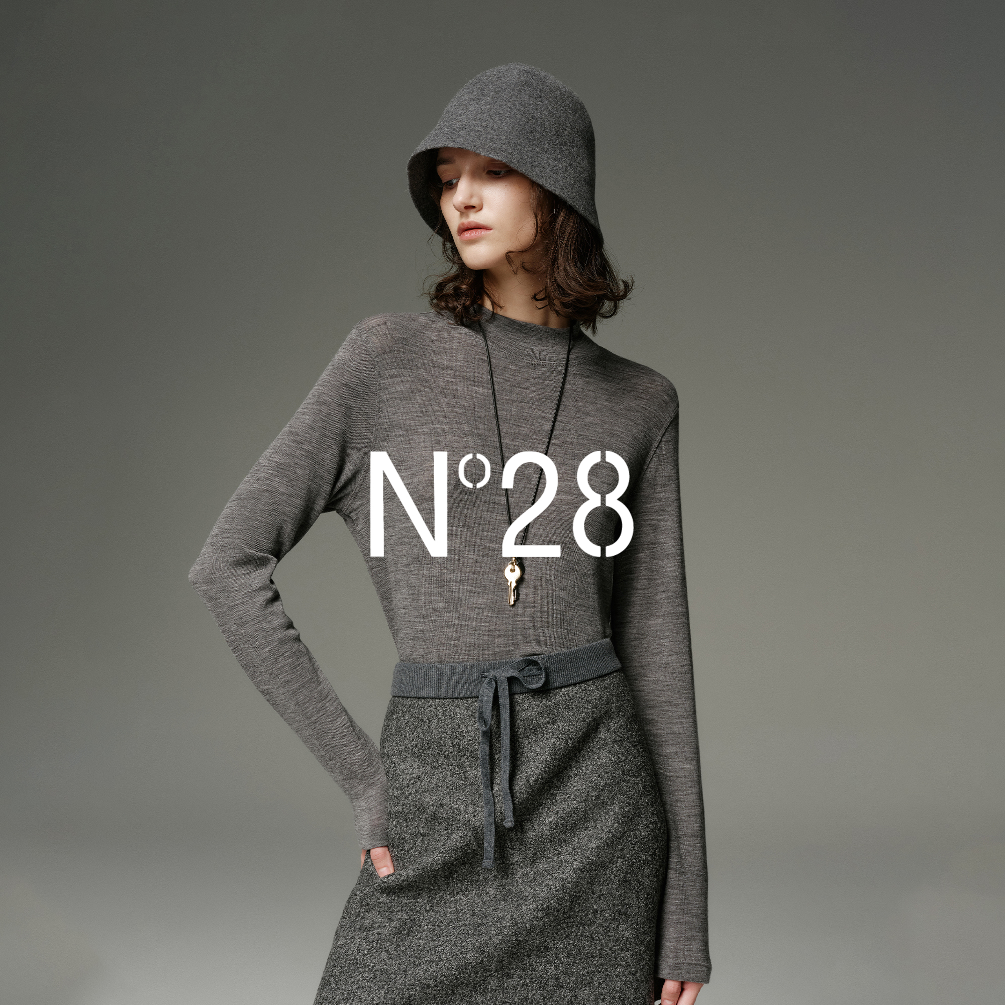 气质修身N°28100%绵羊毛高级感