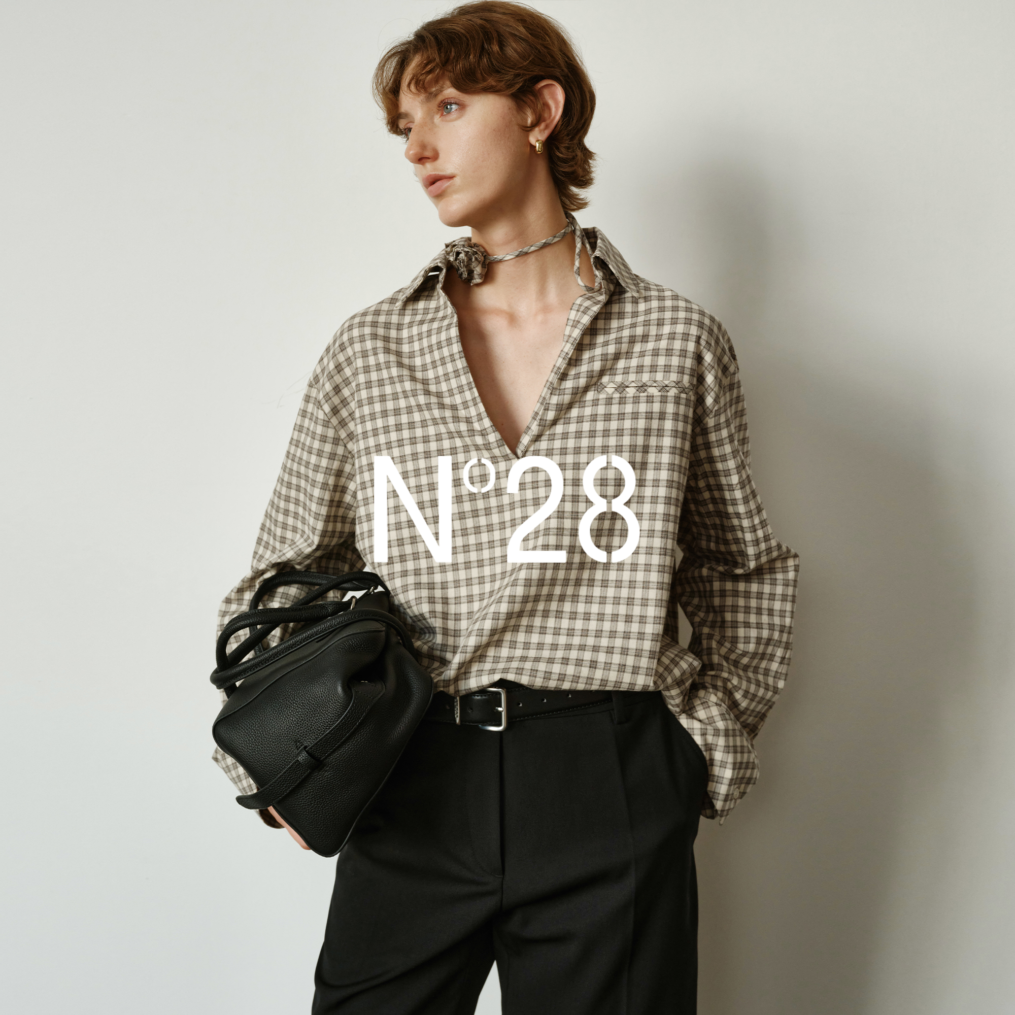 复古格纹立体领花衬衫