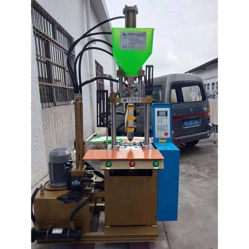 数据线成型台赞150双面机立式注塑机东莞厂家供应