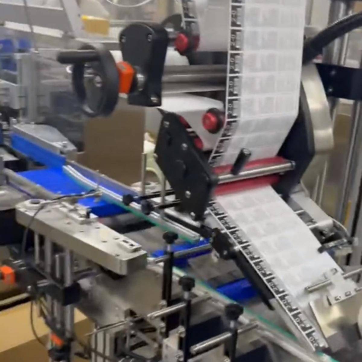 厂家自动装盒机化妆品软管包装机化妆品软管装盒自动化流水线