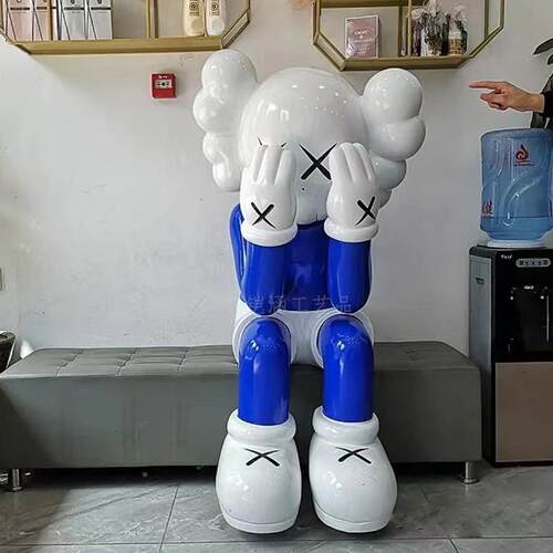 网件红卡通公仔座椅璃钢雕落地摆餐厅店门口拍照打玻NLL卡塑道具
