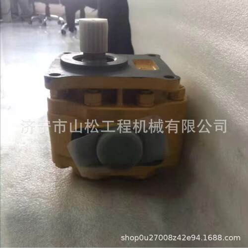 山推推土机SD32变速泵总成07433-71103行走泵齿轮泵液压泵工作泵