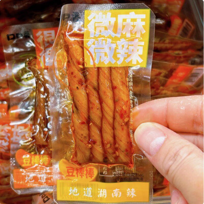 /口口香豆棒棒很麻很辣微麻微辣辣条豆棍小包装辣子怀旧休闲小零
