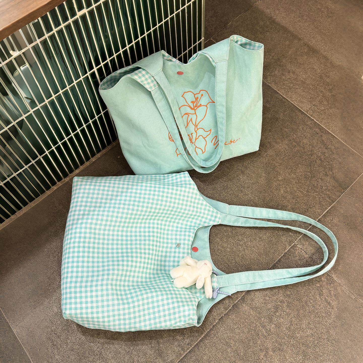 薄荷绿单肩包女大容量夏季小清新日常百搭帆布包上学上班通勤包