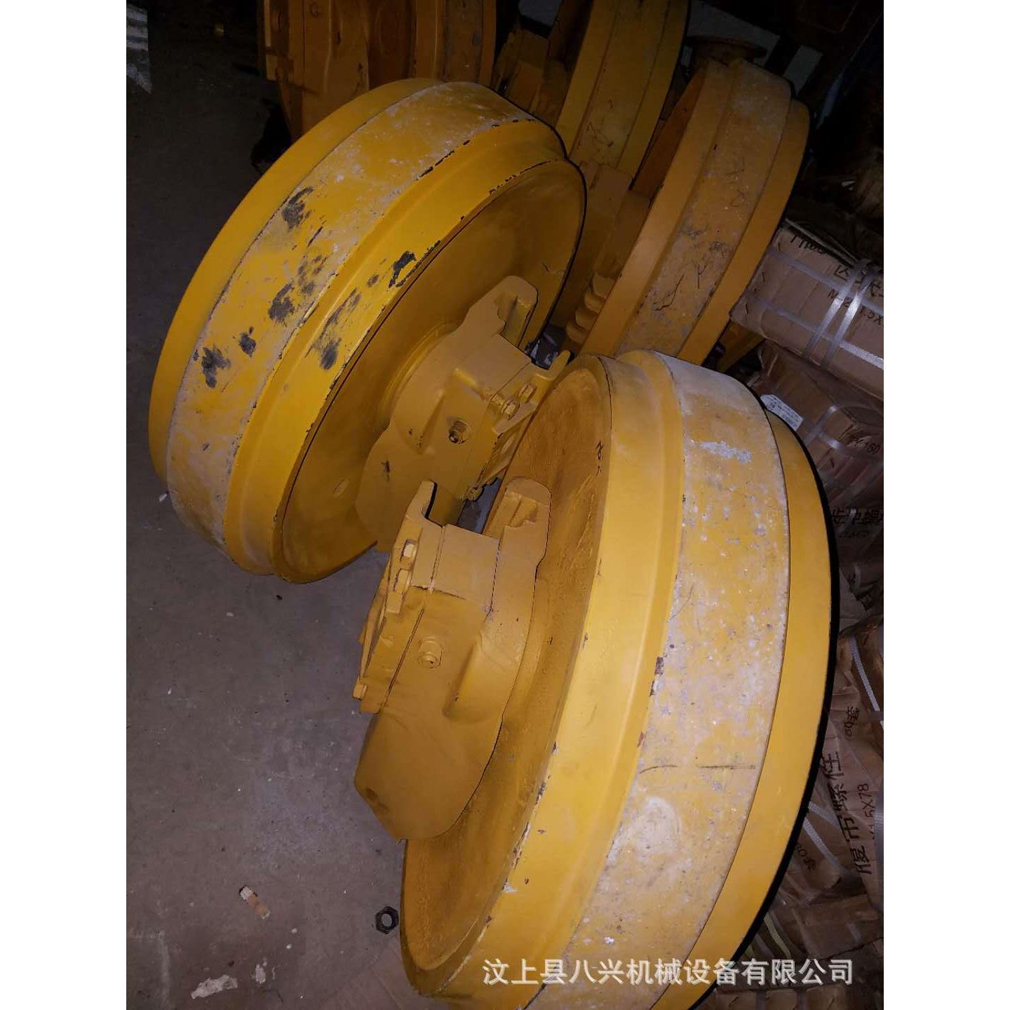 现货供应推土机配件SD32四轮一带，引导轮，支重轮