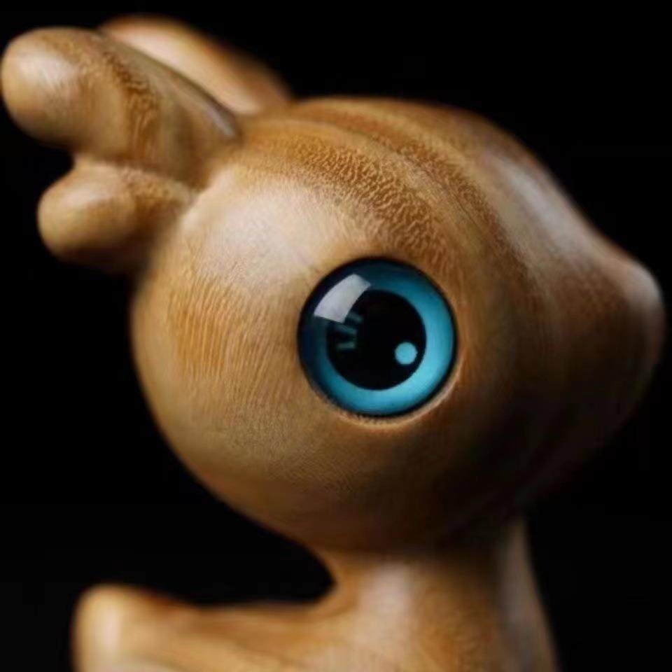 绿檀一鹿木雕小鹿一路实木质手工雕手把玩件网红一鹿有你