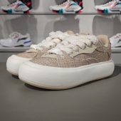 李宁正品 AZGT092 泡芙 Platform女子潮流舒适防滑耐磨运动休闲鞋