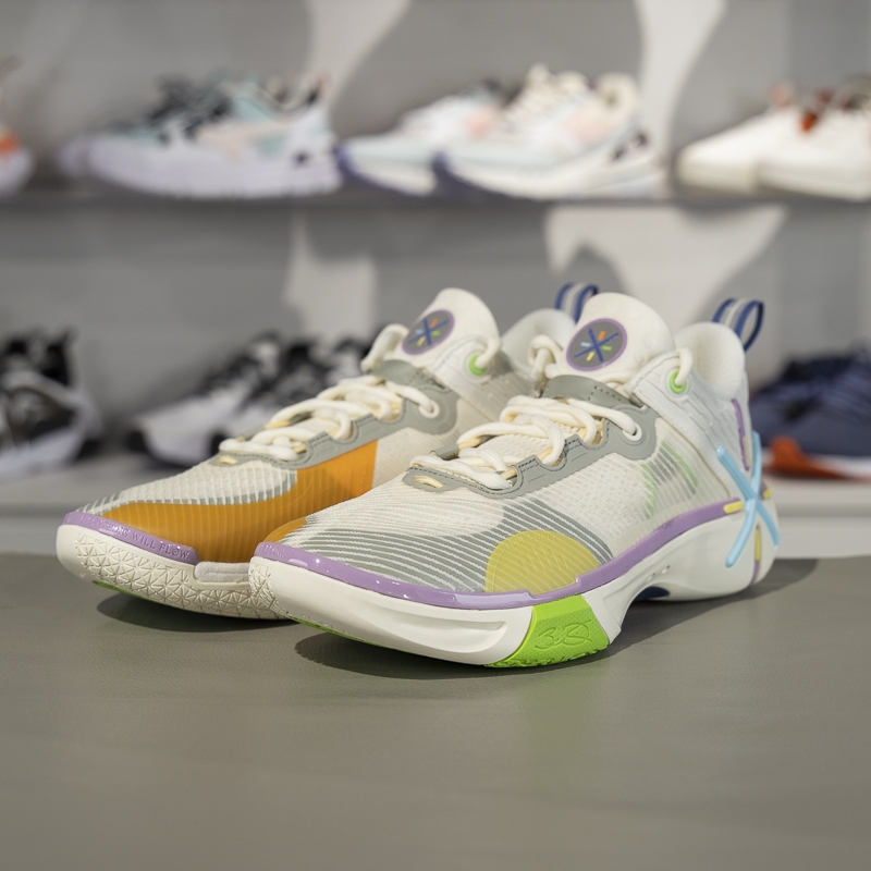 李宁正品韦德 幻影 6男子轻质舒适透气低帮耐磨篮球鞋ABPV021-3