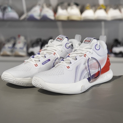 李宁正品闪击8 男子减震回弹低帮支撑稳定实战篮球鞋ABAU105-4