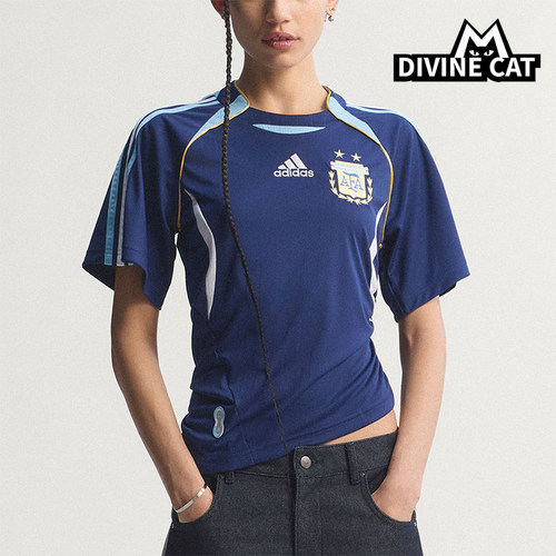 Adidas/阿迪达斯正品夏季女士时尚足球休闲褶皱修身短袖T恤KE2289