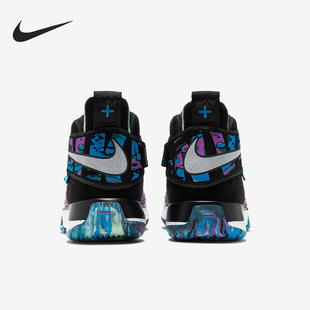 ZOOM AIR UNVRS男士 中帮实战篮球鞋 500 Nike CQ6422 耐克正品