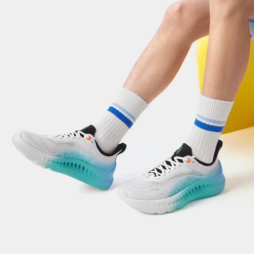 李宁正品2025新款SOFT COOL 2男子轻便透气潮流运动休闲鞋AGLV009