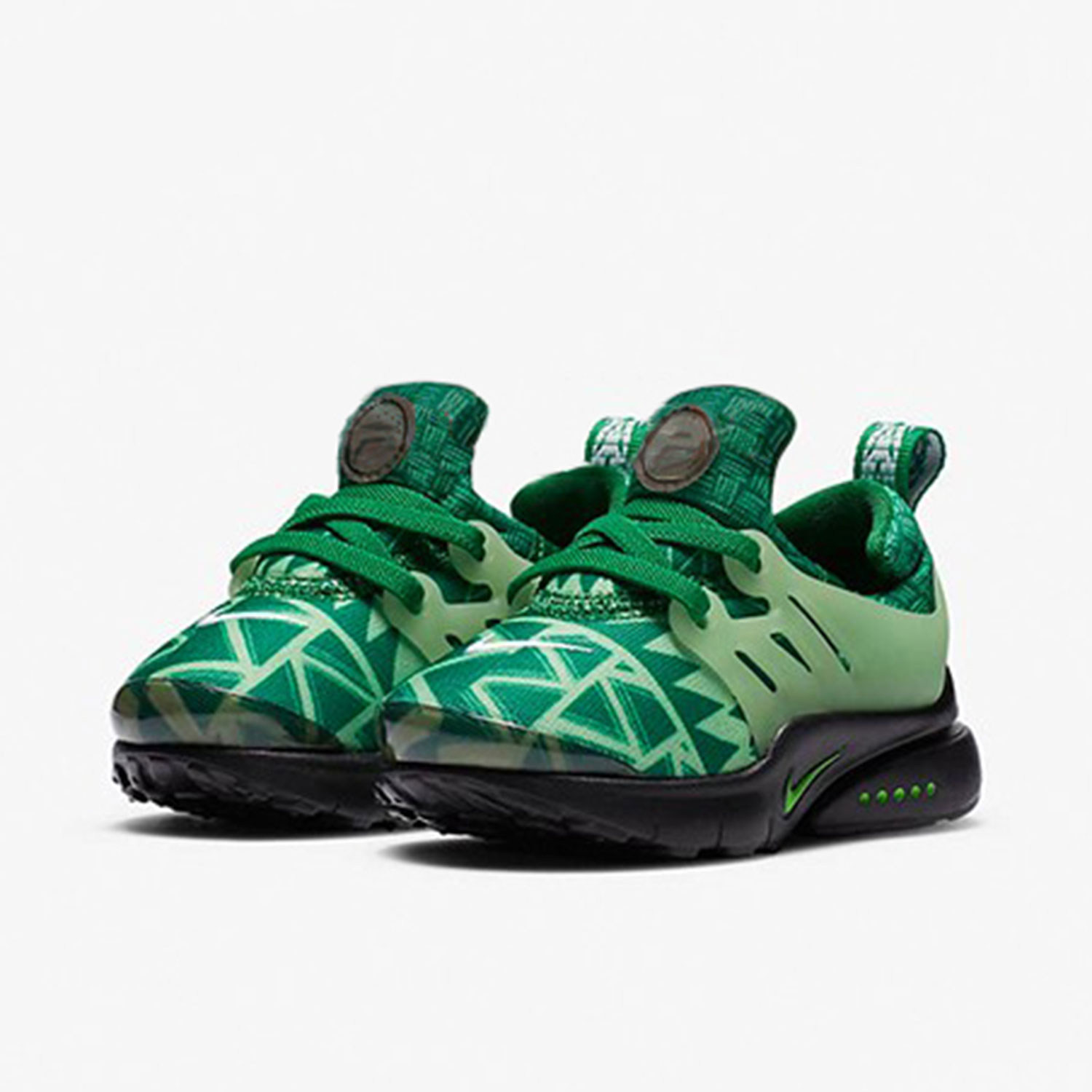Nike/耐克正品NIKE AIRPRESTO限定儿童护脚软底运动跑步鞋 CW7461