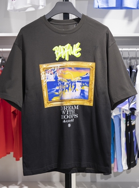 李宁正品篮球系列男子图案印花圆领透气宽松运动短袖T恤AHST903-2