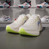 ARPU004 李宁正品 赤兔7女子反光轻盈透气回弹稳定竞速训练跑鞋