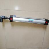 105CAB 63B90 Y送行业停959止输器双作用气缸带双耳座Y型接杆连接