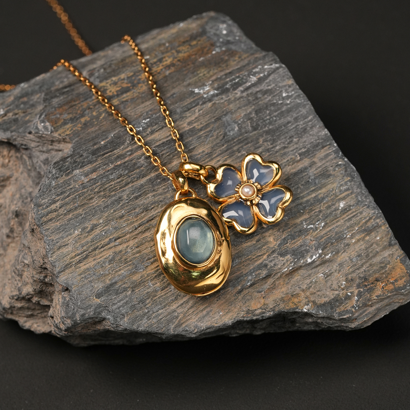 Goossens丹宁蓝色四叶草项链