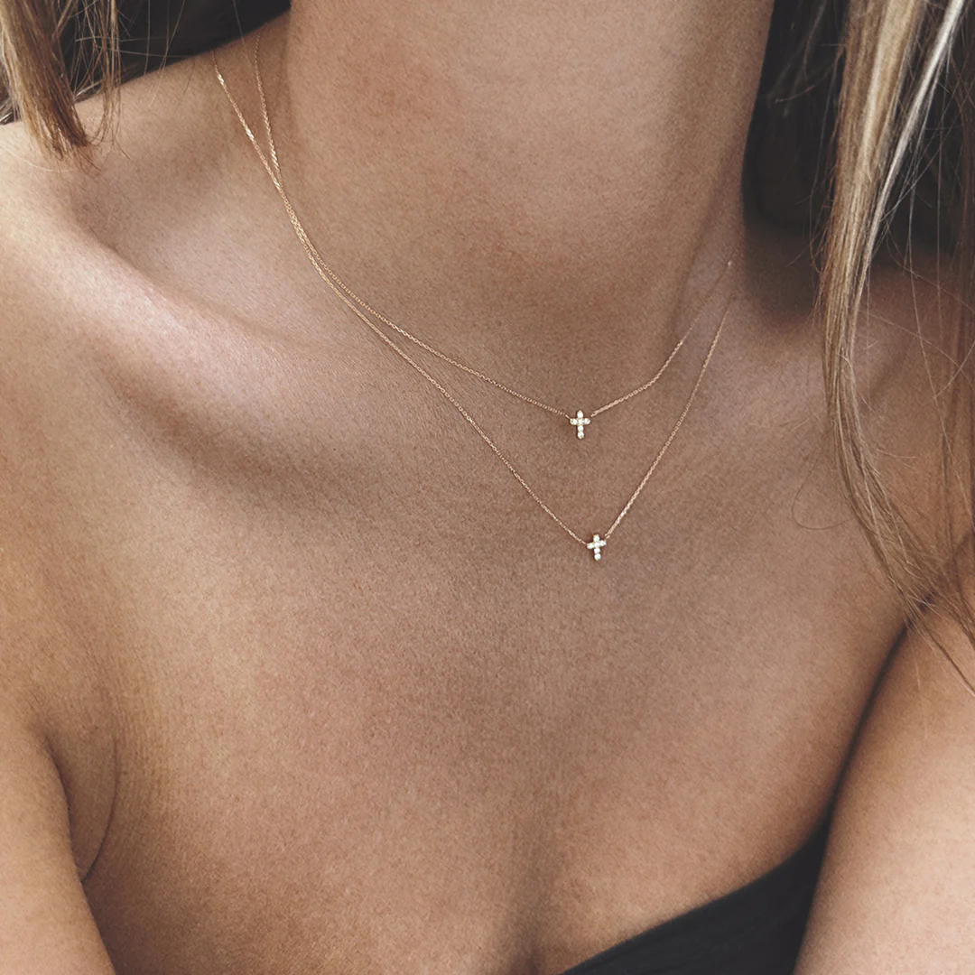 Vanrycke· Teresa 玫瑰金 镶钻十字架 项链［法国设计师］