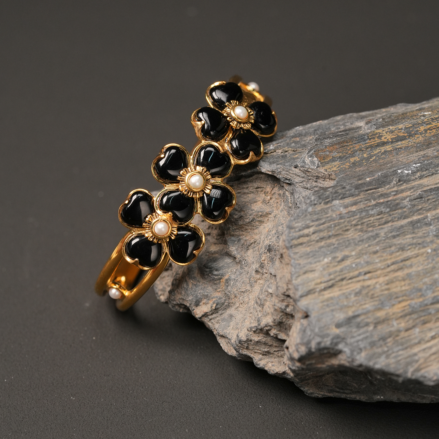 Goossens Trefle系列 四叶草黑色玛瑙淡水珍珠手镯［法国设计师］