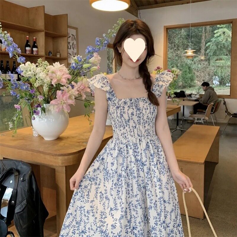 高级感碎花吊带连衣裙女夏季海边