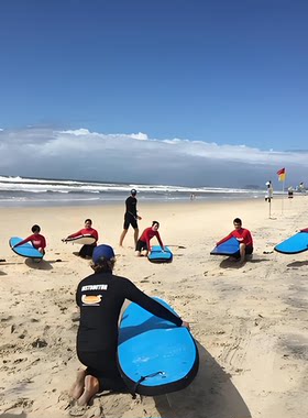 澳大利亚旅游黄金海岸冲浪课程体验冲浪者天堂主海滩宽滩适合新手