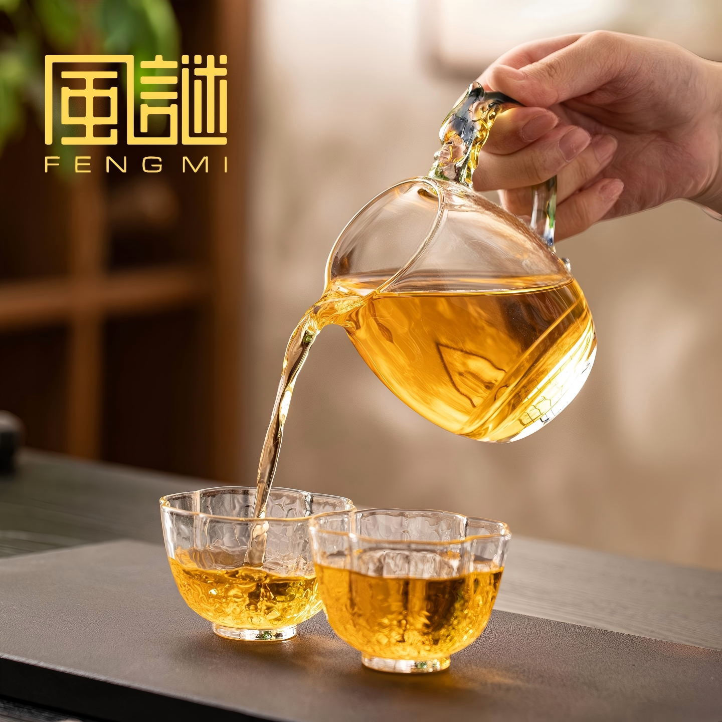 高硼硅玻璃耐高温手柄公道杯图片