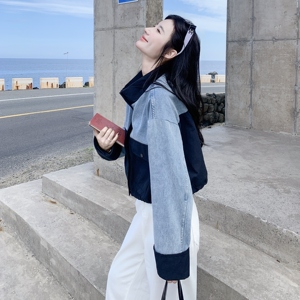 撞色拼接短款牛仔外套女2025秋季新款设计感复古休闲小个子短夹克图片