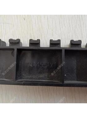 Otis奥的斯电梯不锈钢梯级边框 梯级踏条XAA455AX1现货全新原厂