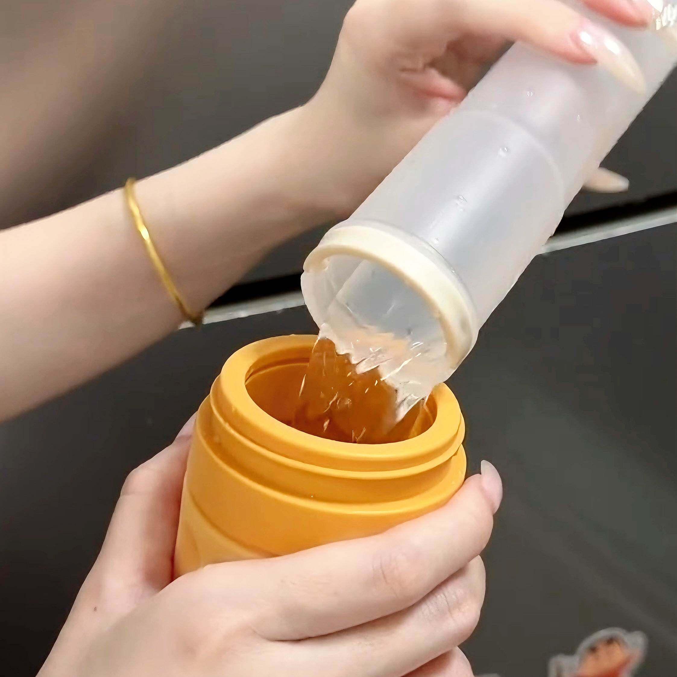 捏捏冰硅胶制冰杯宿舍便携小型可结冰神器冰格水杯三合一冰块模具