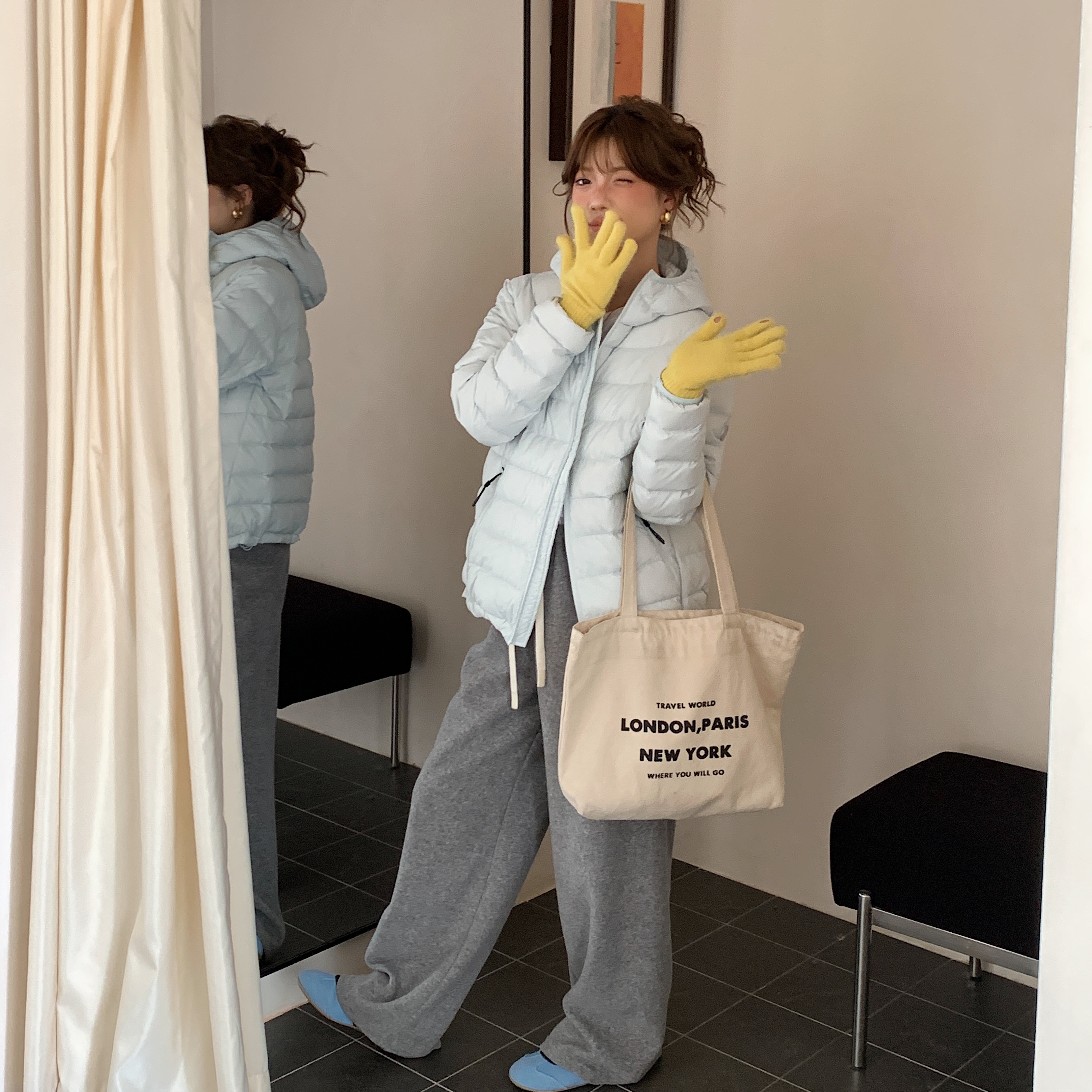 三防90白鸭绒排骨轻薄羽绒服女