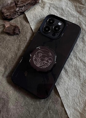 叶菽原创定制《枯荷》侘寂新中式国风小众高级感液态玻璃镜面适用苹果16/17/13/14/15promax不会撞壳的手机壳