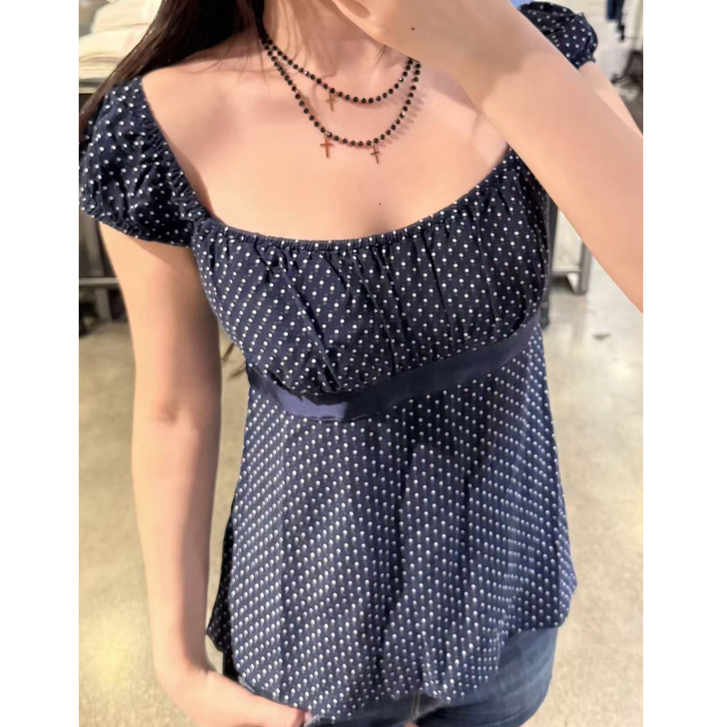 Obsessed! ZAR OOTD 'Little Seagull' Floral Puff Sleeve Blouse - Product image 2