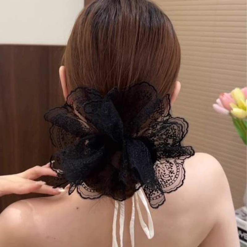 黑色蕾丝扎低丸子头大肠发圈头花